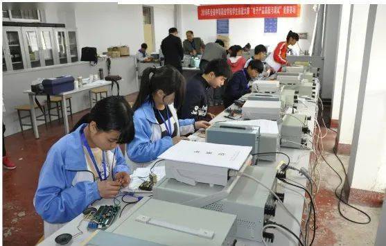 陜西省電子信息學(xué)校機械設(shè)備租賃專業(yè)解析